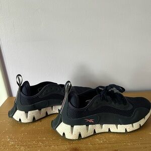 Reebok Navy Sneakers with Speckled White Soles